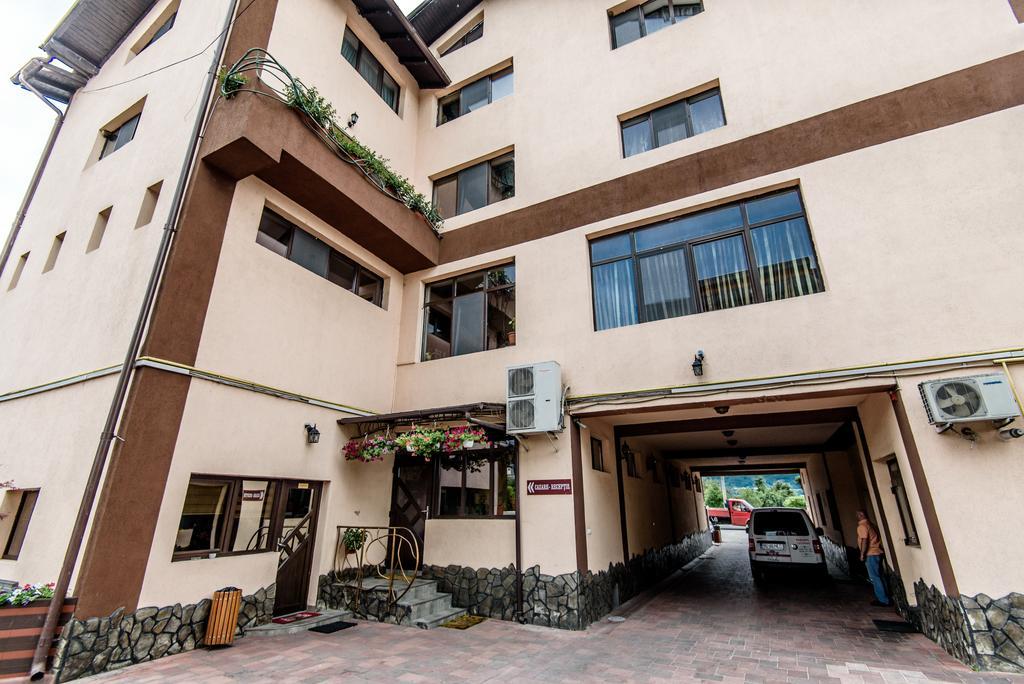 Pensiunea Paradis Ramnicu Valcea Exterior photo